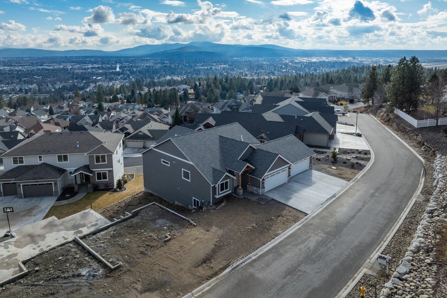 8704 East Ridgeline Lane Spokane, WA 99217 - Photo 34 of 37
