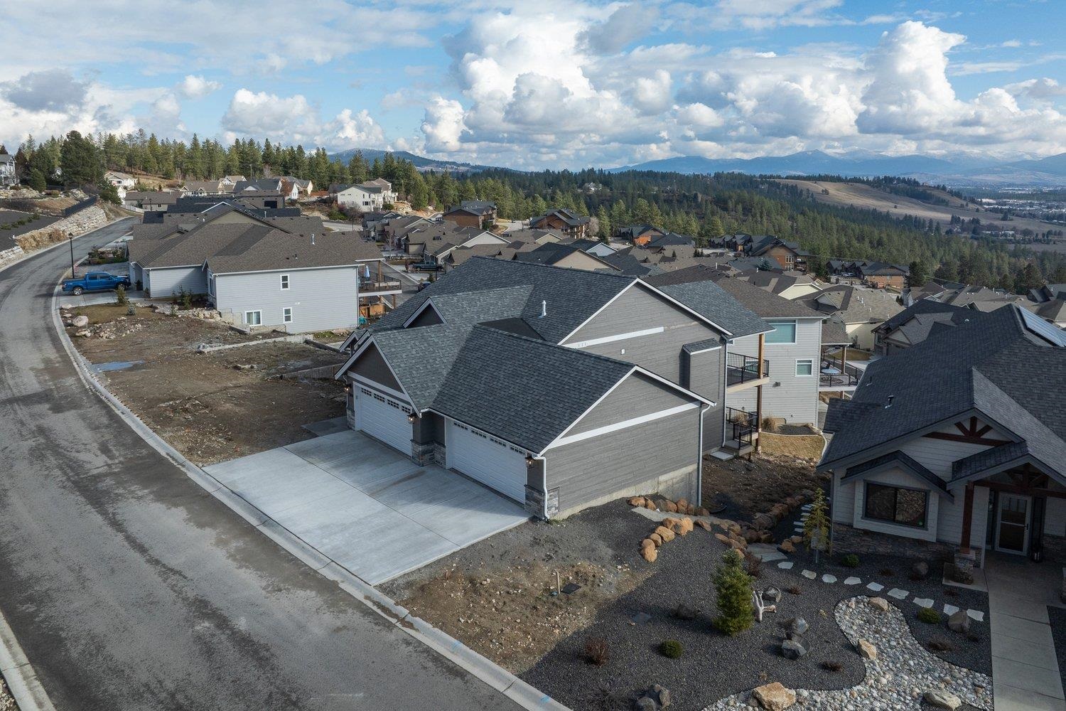 8704 East Ridgeline Lane Spokane, WA 99217 - Photo 35 of 37