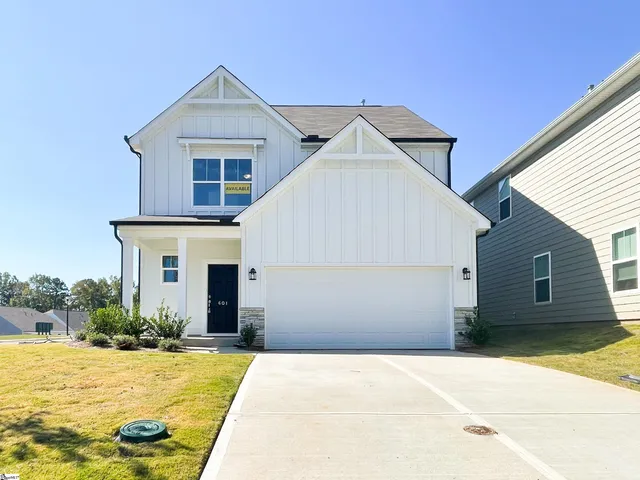 $399,500 | 601 Columbus Circle, Simpsonville, SC 29680