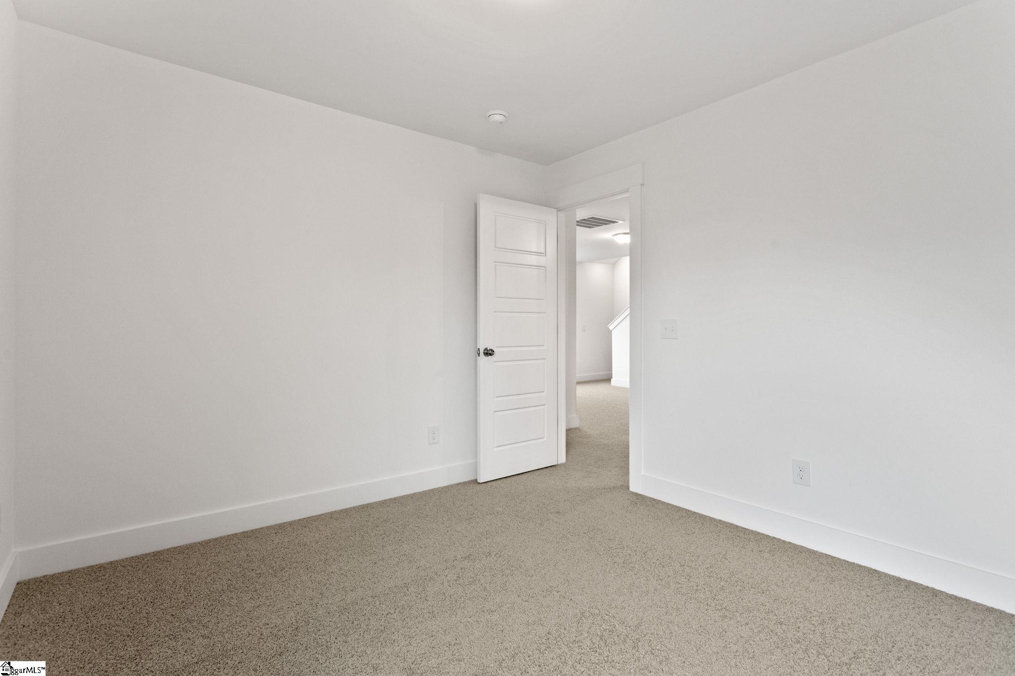 601 Columbus Circle Simpsonville, SC 29680 - Photo 20 of 28