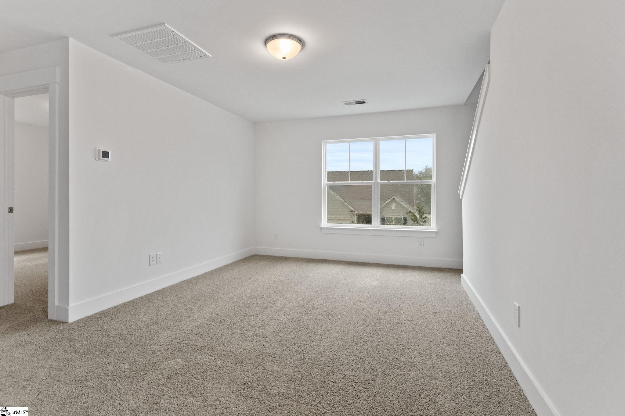 601 Columbus Circle Simpsonville, SC 29680 - Photo 10 of 28