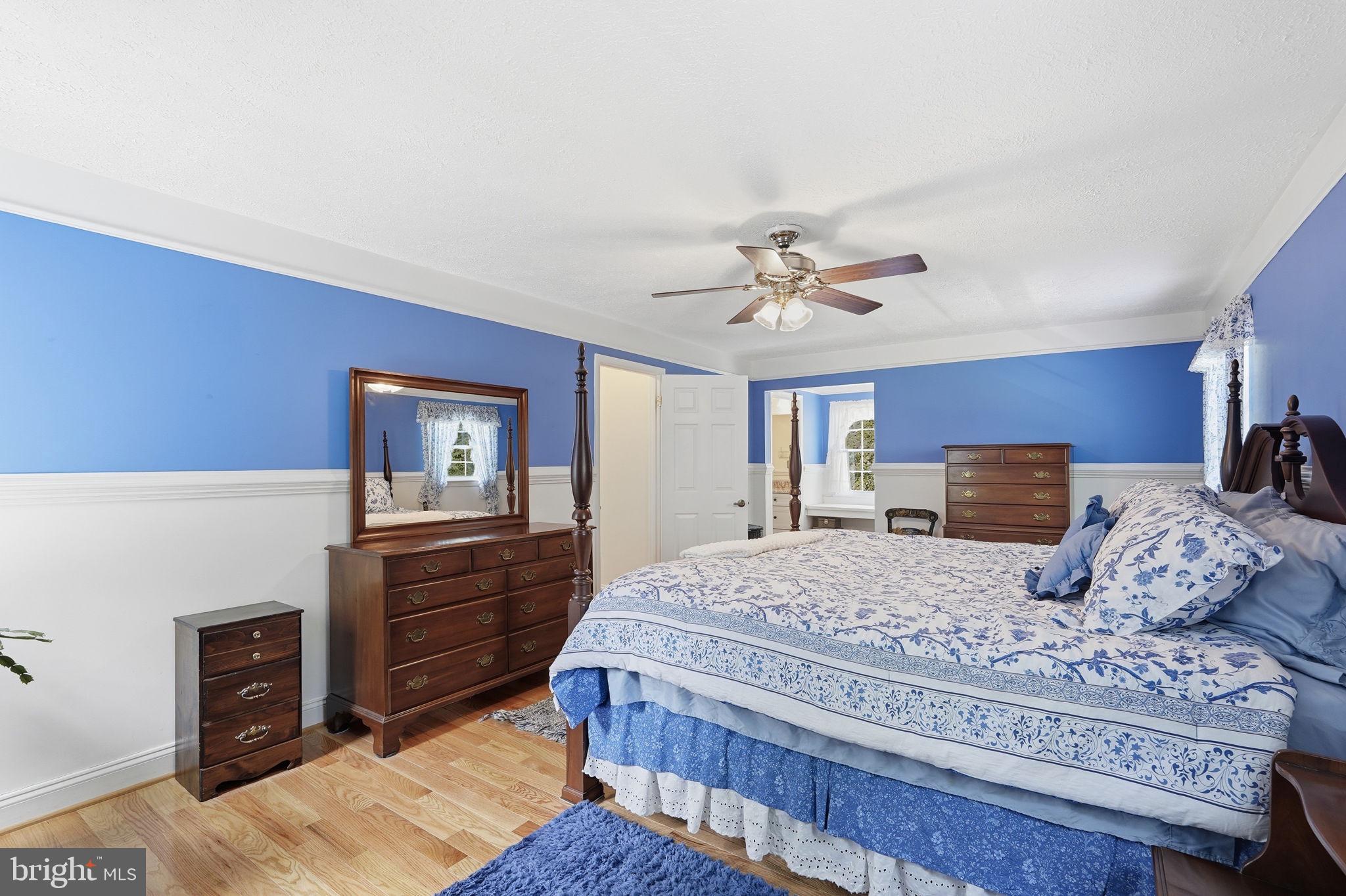 1842 Post Oak Trail Reston, VA 20191 - Photo 29 of 53 Gallery Image 29