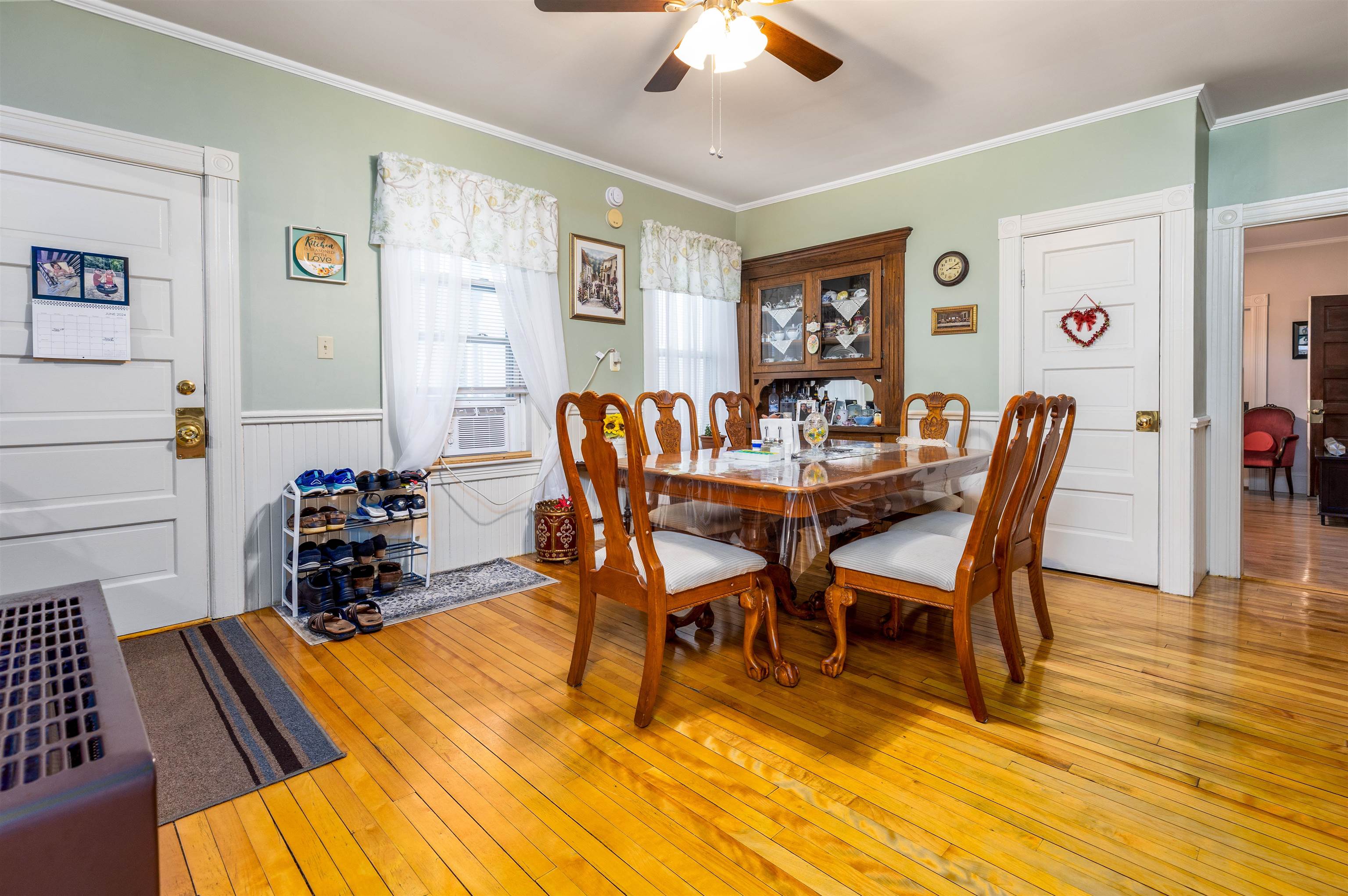 611 Summer Street Manchester, NH 03103 - Photo 7 of 38