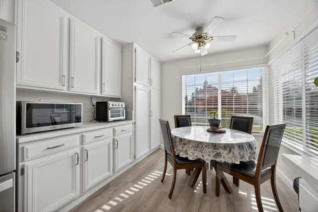 $559,999 | 5501 Big Creek Way, Elk Grove, CA 95758