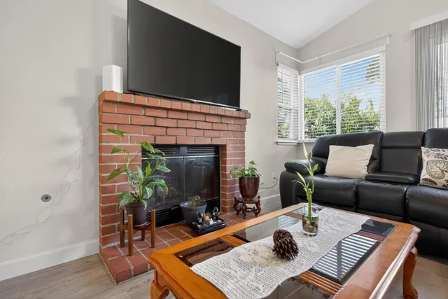 $559,999 | 5501 Big Creek Way, Elk Grove, CA 95758