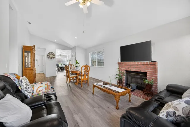 $559,999 | 5501 Big Creek Way, Elk Grove, CA 95758