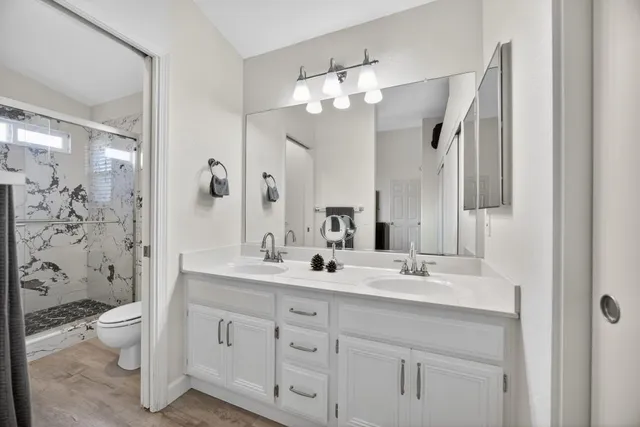 $559,999 | 5501 Big Creek Way, Elk Grove, CA 95758