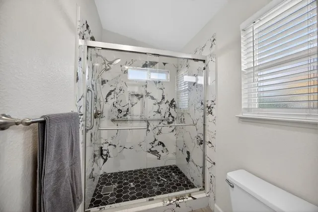 $559,999 | 5501 Big Creek Way, Elk Grove, CA 95758