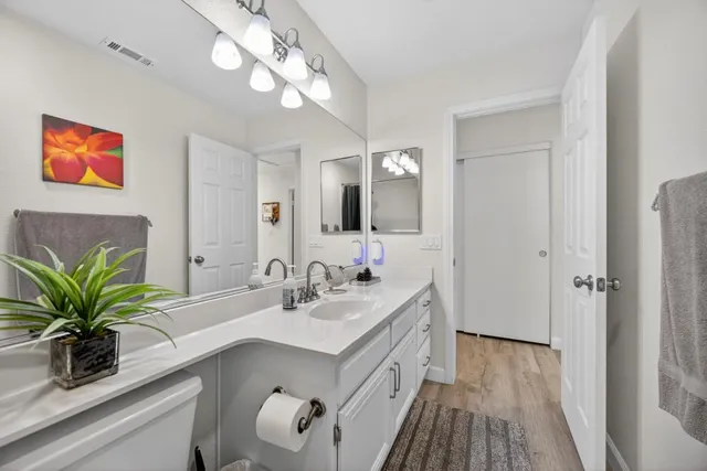 $559,999 | 5501 Big Creek Way, Elk Grove, CA 95758