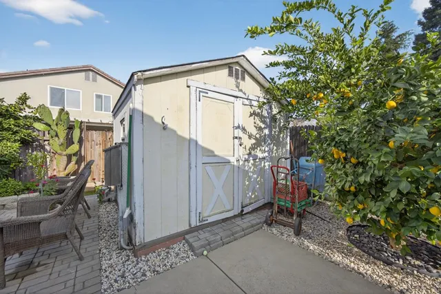 $559,999 | 5501 Big Creek Way, Elk Grove, CA 95758