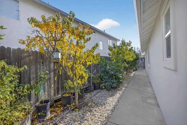 $559,999 | 5501 Big Creek Way, Elk Grove, CA 95758