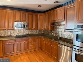 $3,000 | 1518 Enyart Way, Unit 301, Annapolis, MD 21409