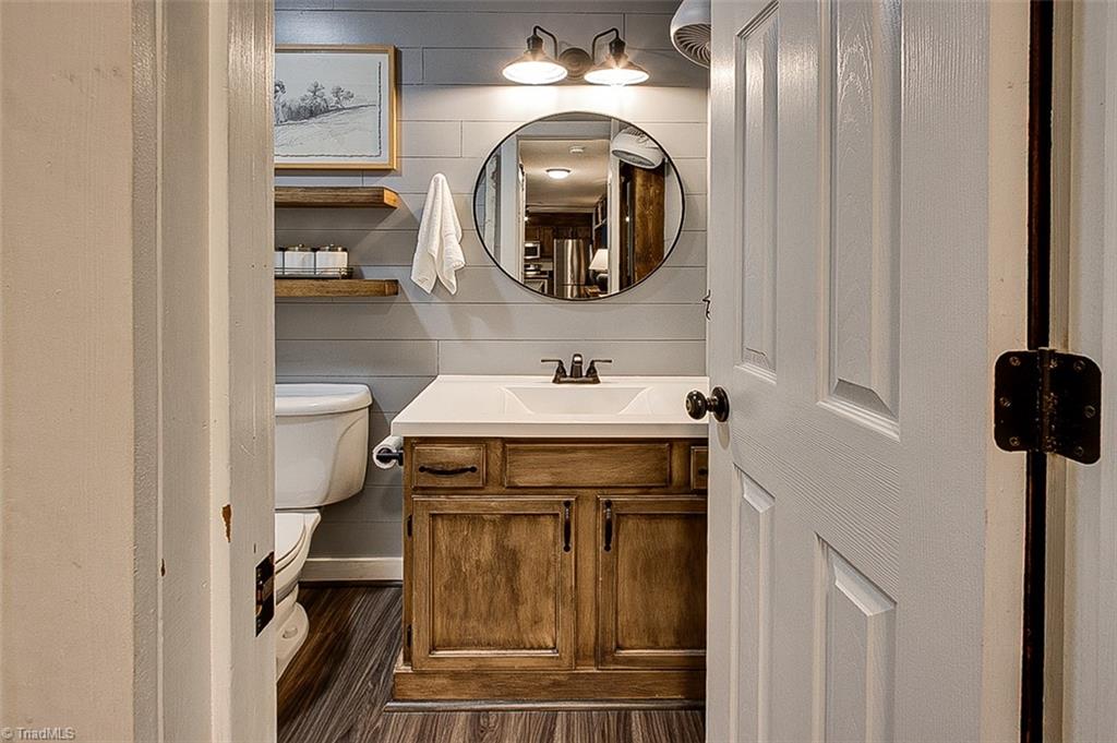 5218 Old Lexington Road Asheboro, NC 27205 - Photo 14 of 29