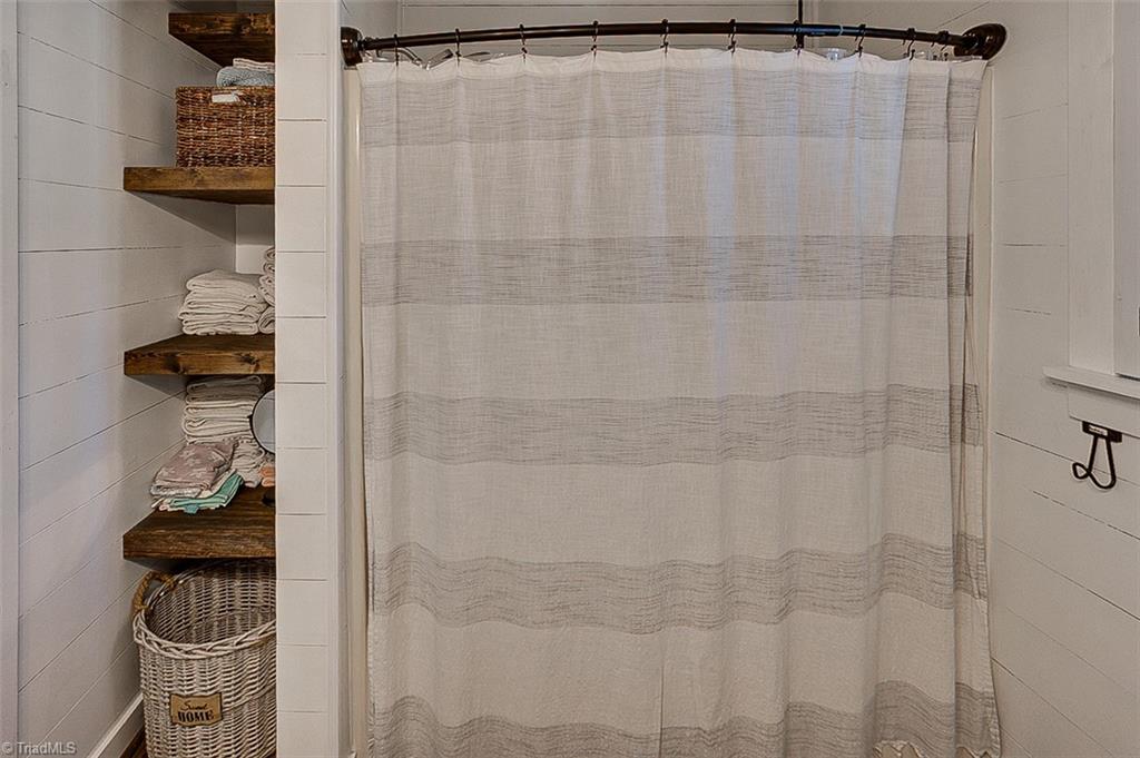 5218 Old Lexington Road Asheboro, NC 27205 - Photo 20 of 29