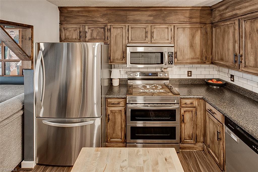 5218 Old Lexington Road Asheboro, NC 27205 - Photo 9 of 29