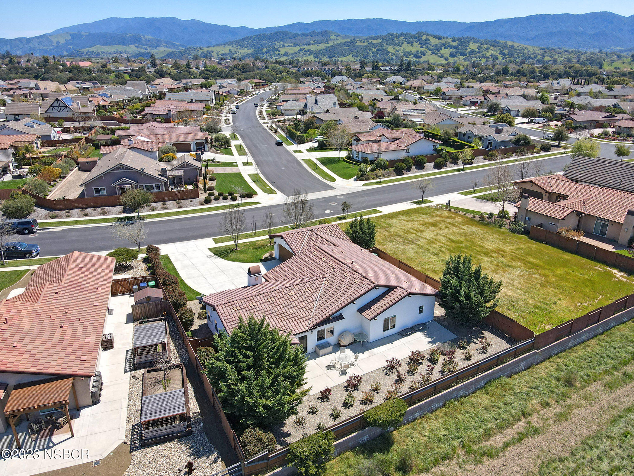 585 Oak Ridge Road Solvang, CA 93463 - Photo 27 of 30 8