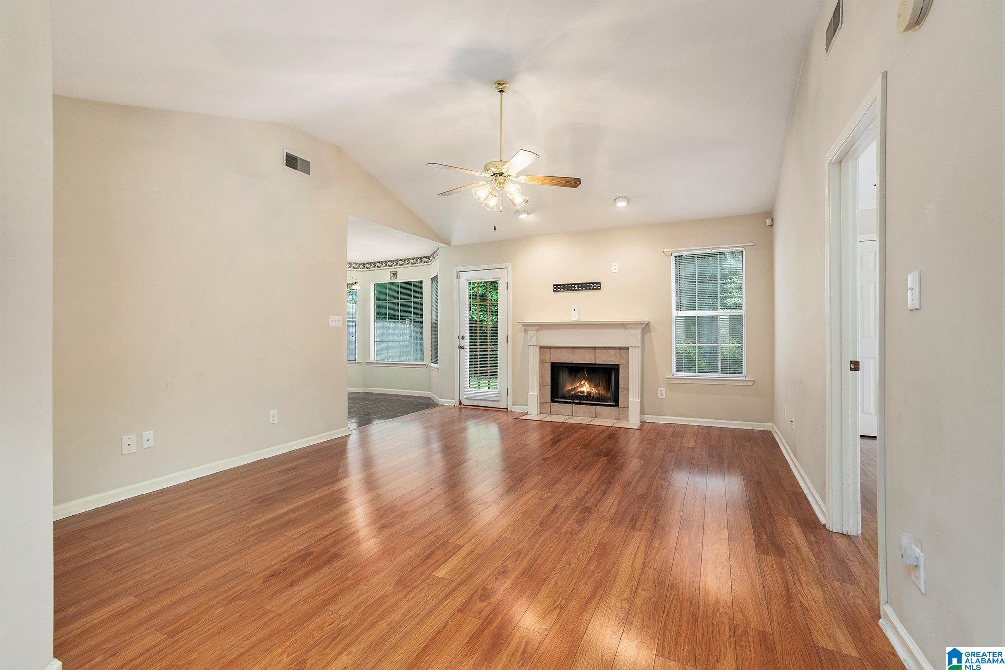 309 St Charles Way Helena, AL 35080 - Photo 4 of 18
