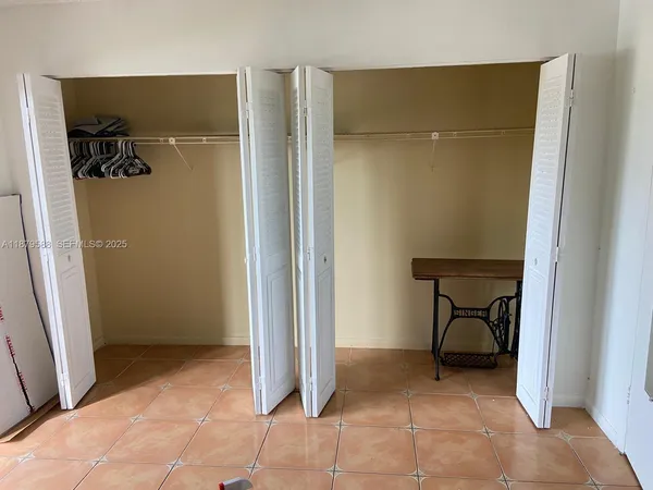 $1,350 | 8 Fanshaw A, Unit 8, Boca Raton, FL 33434