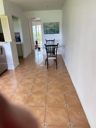 $1,350 | 8 Fanshaw A, Unit 8, Boca Raton, FL 33434