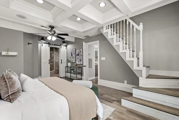 $949,000 | 8255 Lake Underhill Road, Orlando, FL 32825