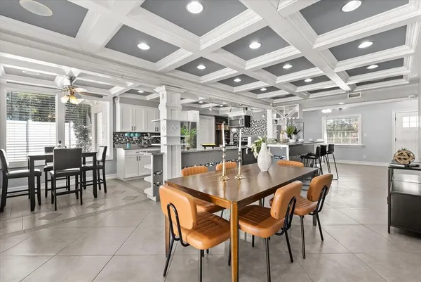 $949,000 | 8255 Lake Underhill Road, Orlando, FL 32825