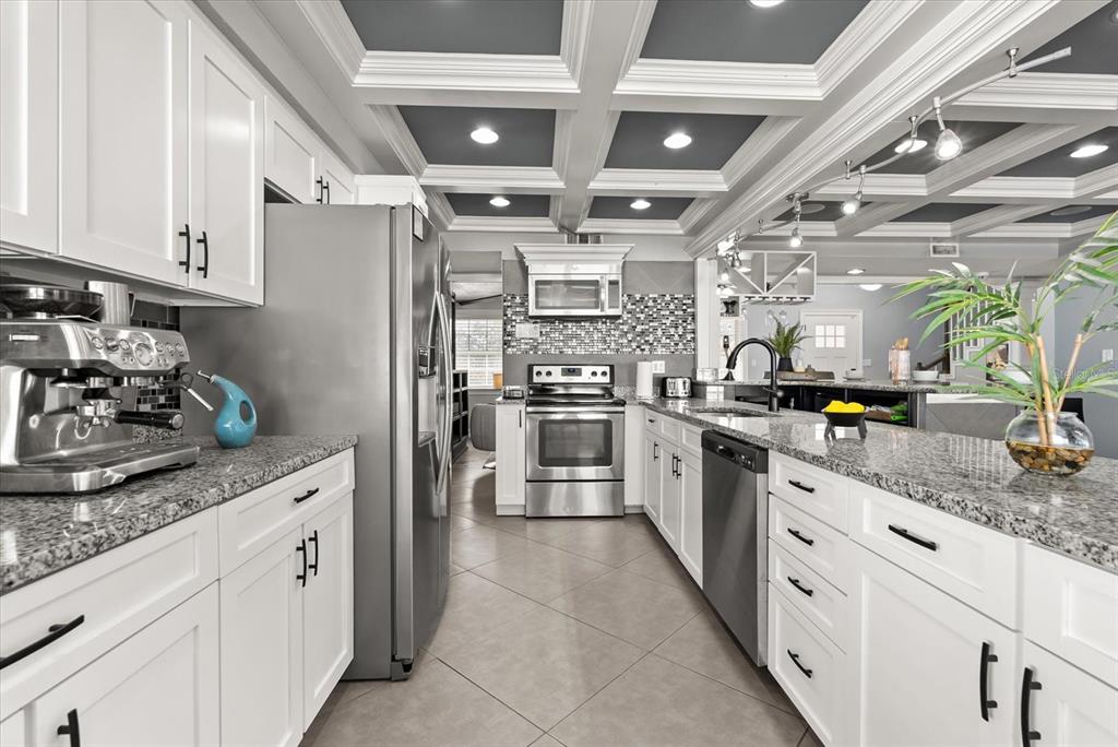 8255 Lake Underhill Road Orlando, FL 32825 - Photo 10 of 35