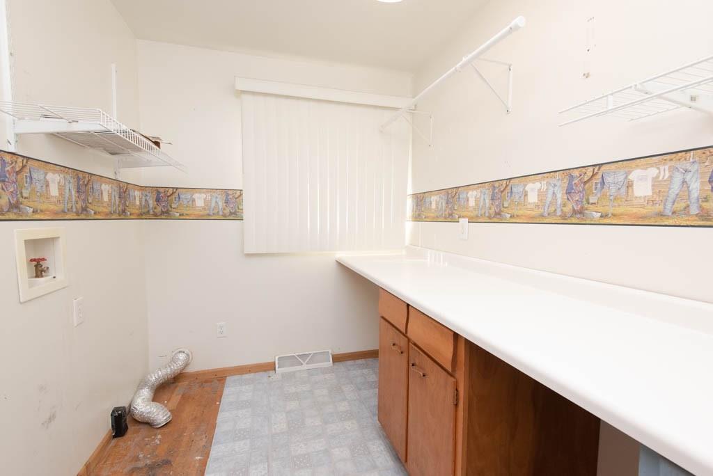 8230 Hayworth Road Indianapolis, IN 46221 - Photo 15 of 42