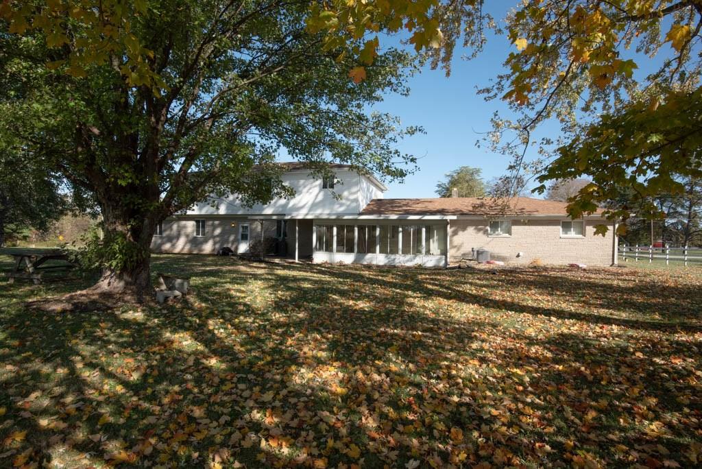 8230 Hayworth Road Indianapolis, IN 46221 - Photo 4 of 42