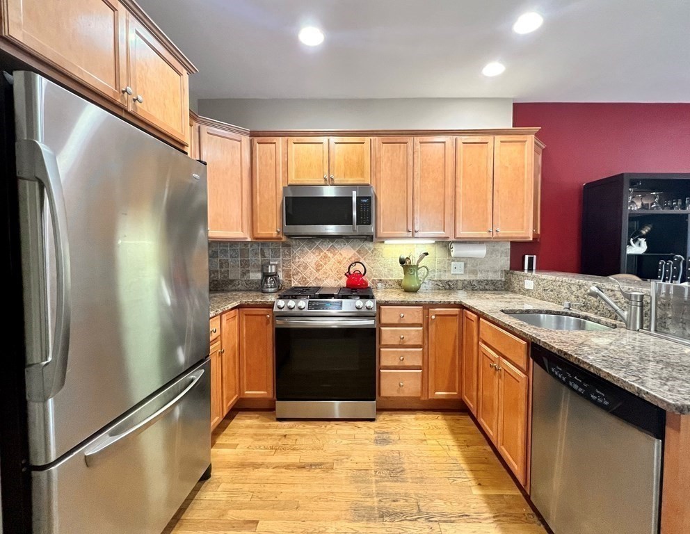 326 Centre Street, Unit 3 Boston, MA 02130 - Photo 11 of 26