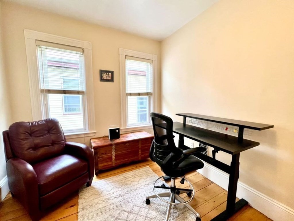 326 Centre Street, Unit 3 Boston, MA 02130 - Photo 19 of 26