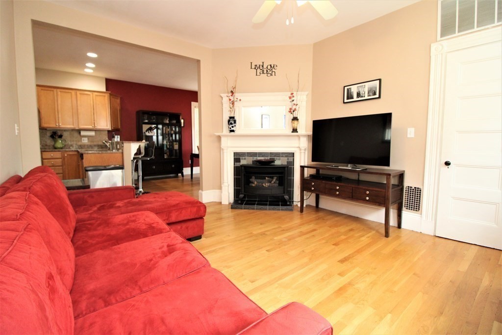 326 Centre Street, Unit 3 Boston, MA 02130 - Photo 5 of 26