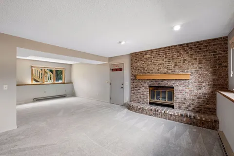 $490,000 | 1790 Crestridge Lane, Eagan, MN 55122