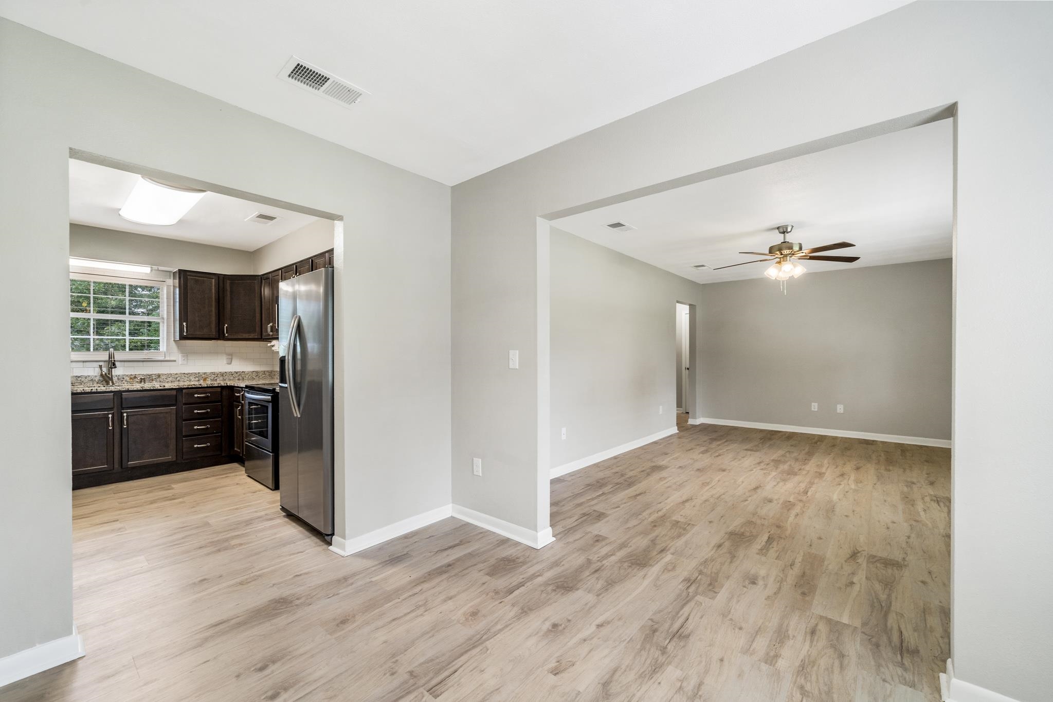 208 West Sycamore Avenue Foley, AL 36535 - Photo 8 of 21