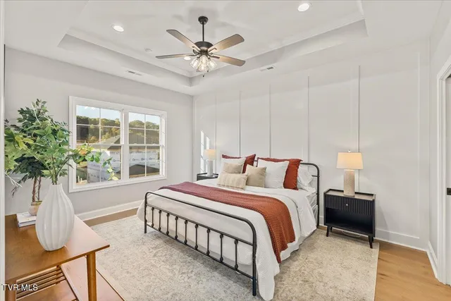 $514,900 | 2376 Haystack Circle, Piney Flats, TN 37686