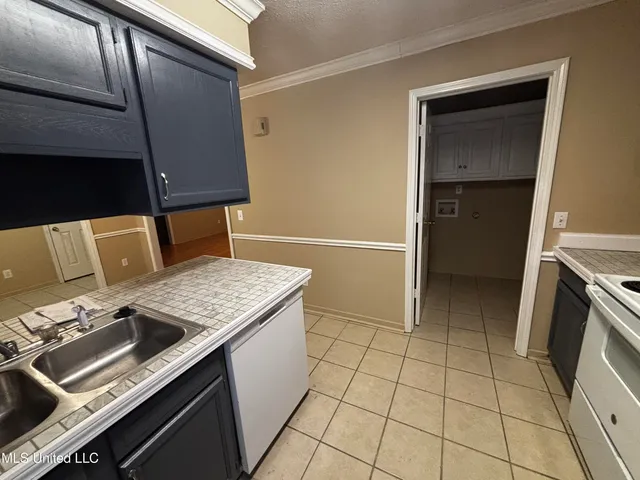 $1,695 | 4417 Blake Circle, Byram, MS 39272