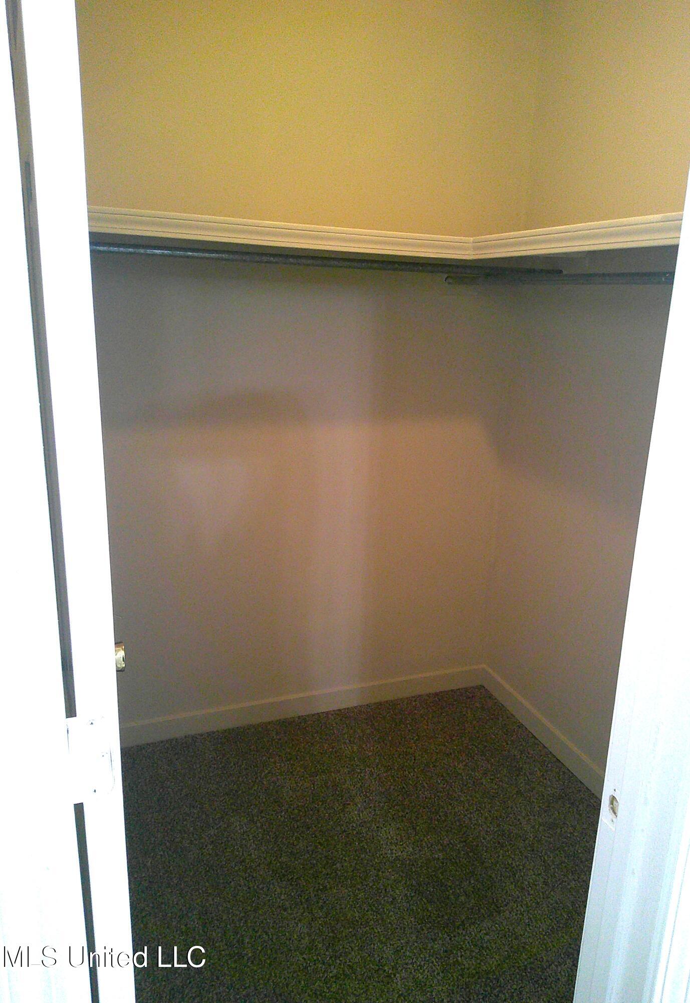 4417 Blake Circle Byram, MS 39272 - Photo 6 of 8 original (4)