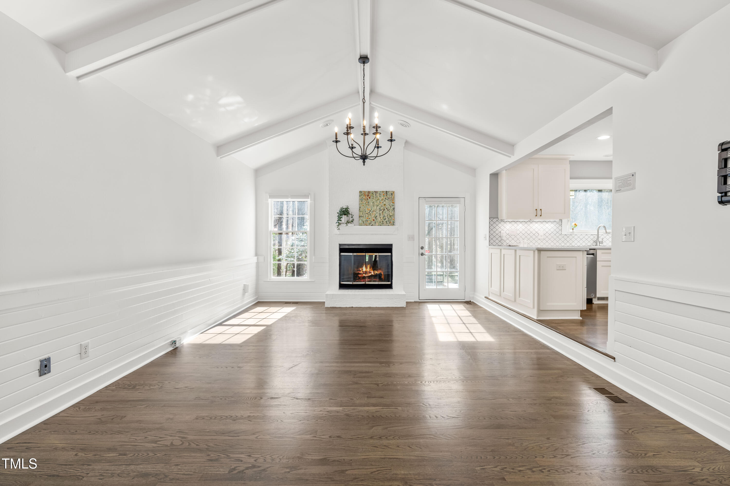 8312 Wheatstone Lane Raleigh, NC 27613 - Photo 3 of 34 DSC05897