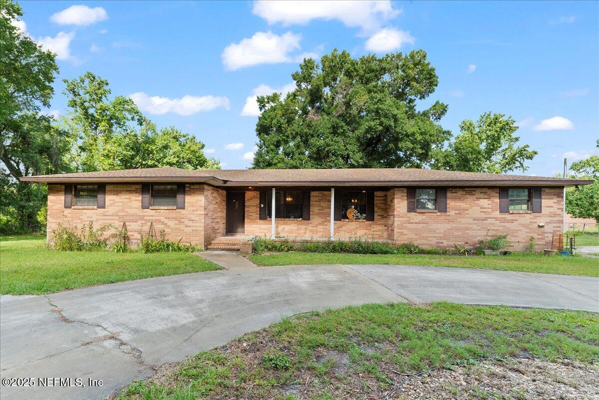 4906 Yellow Water Road Jacksonville, FL 32234 - Photo 5 of 74 01-DSC9249