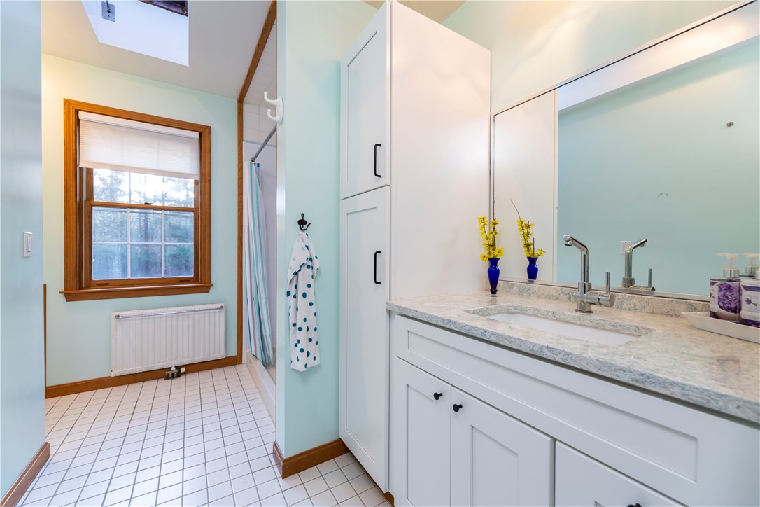 789 Laten Knight Road Cranston, RI 02831 - Photo 21 of 40