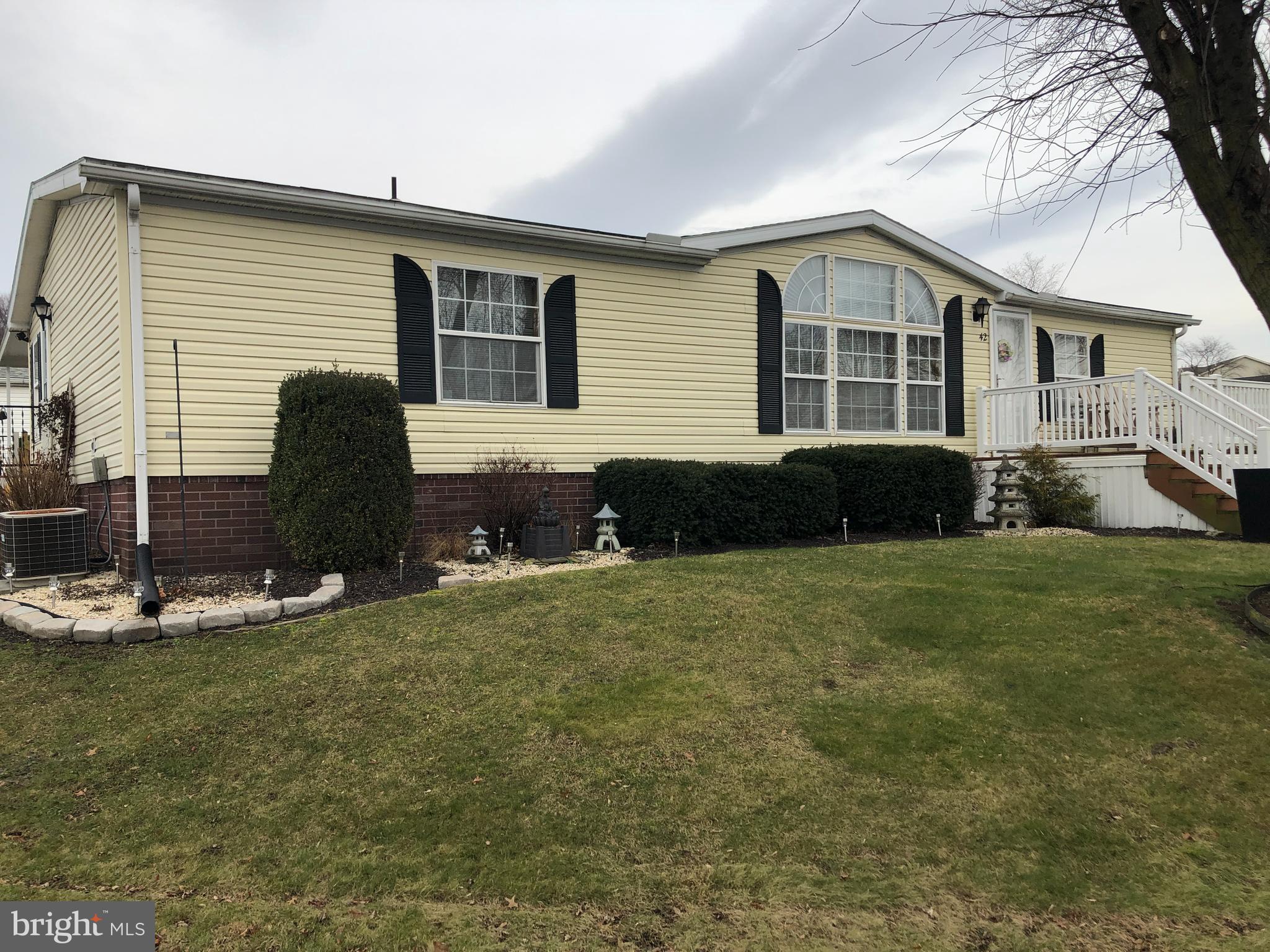 42 Christy Lane Lititz, PA 17543 - Photo 1 of 85