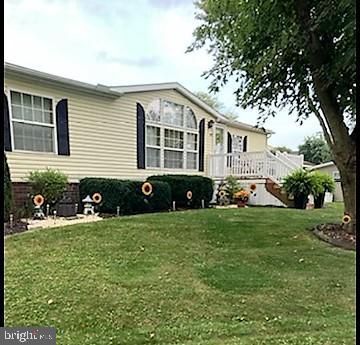42 Christy Lane Lititz, PA 17543 - Photo 2 of 85