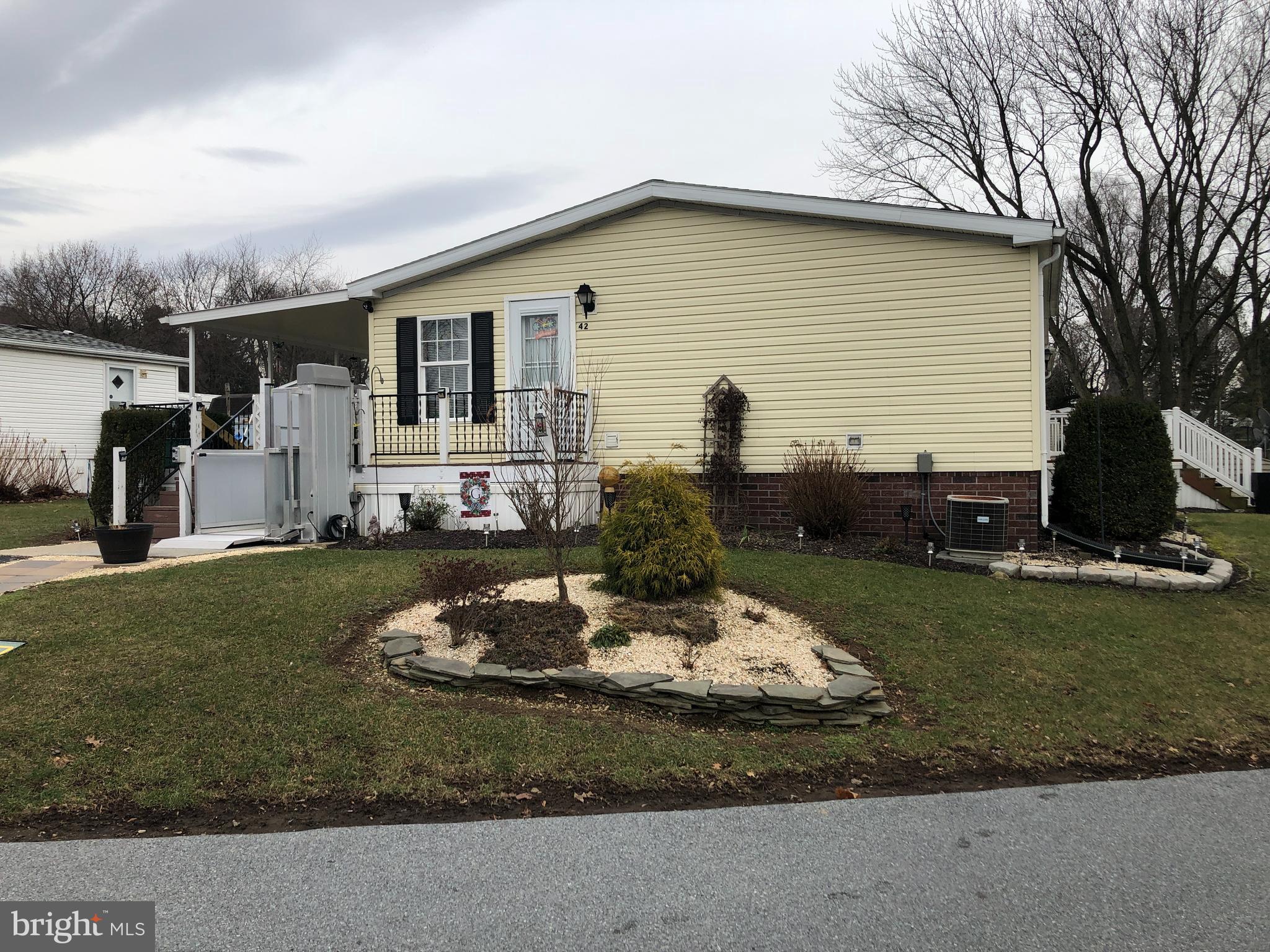 42 Christy Lane Lititz, PA 17543 - Photo 3 of 85