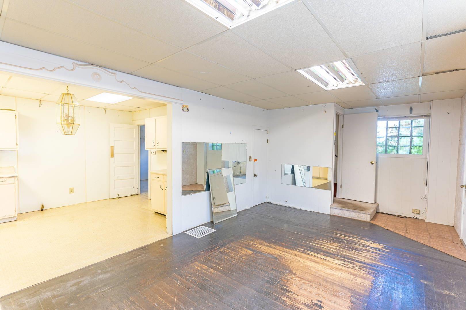 131 Riverside Drive Huntington, IN 46750 - Photo 12 of 22