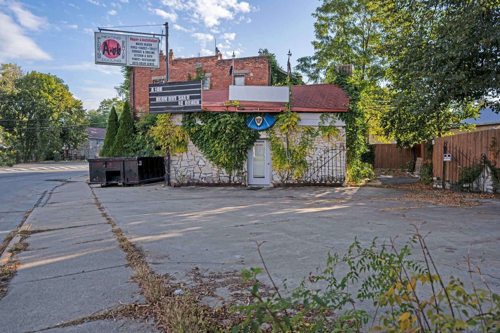 131 Riverside Drive Huntington, IN 46750 - Photo 3 of 22