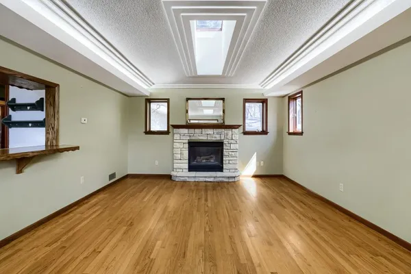 $359,900 | 558 113th Lane Northwest, Coon Rapids, MN 55448