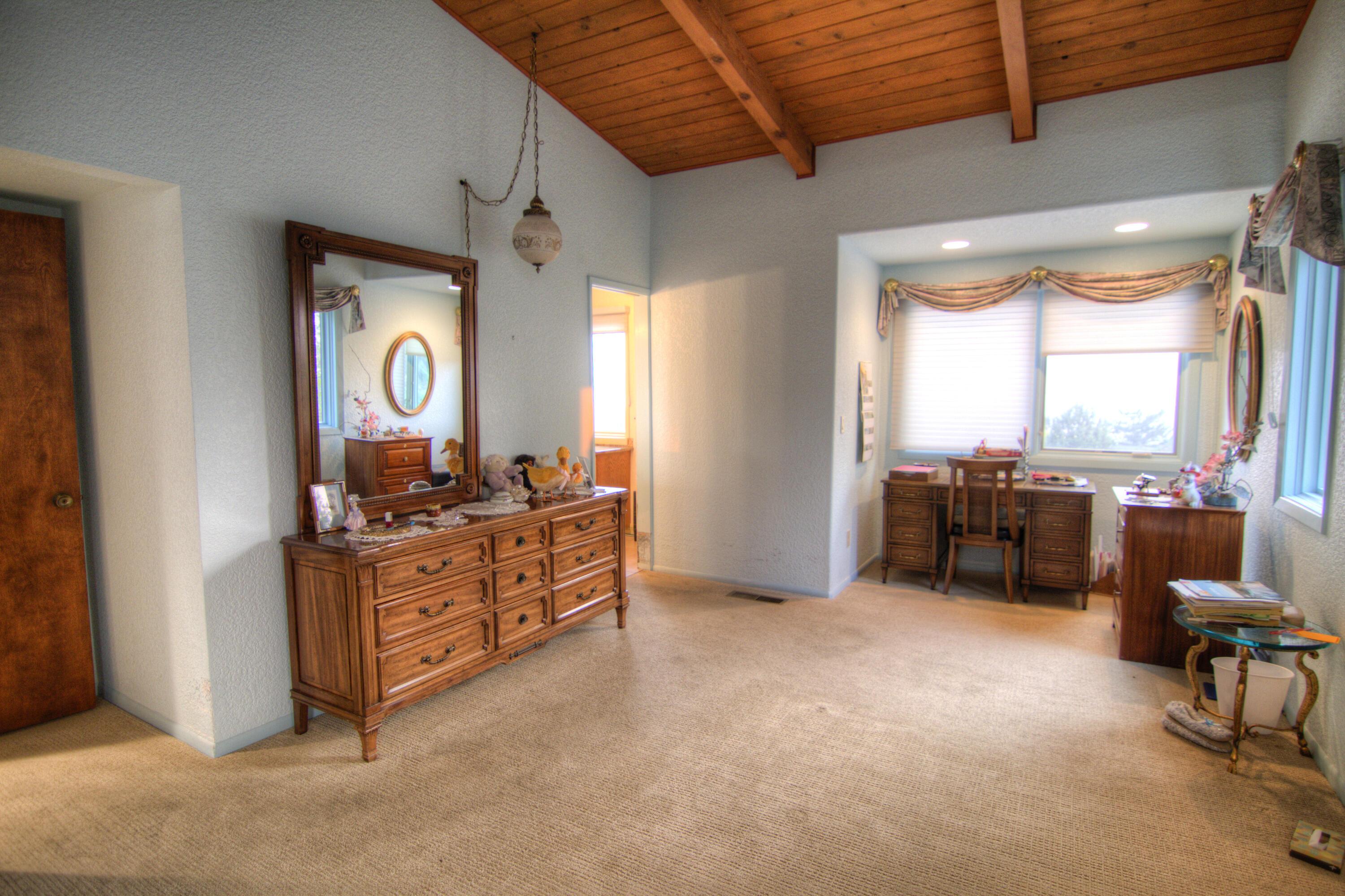 14045 Hill Road Klamath Falls, OR 97603 - Photo 19 of 43 Hill Rd 16
