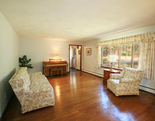 68 Carl Road Walpole, MA 02081 - Photo 2 of 18 Gallery Image 2