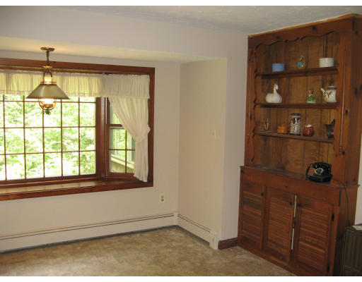 68 Carl Road Walpole, MA 02081 - Photo 9 of 18 Gallery Image 9