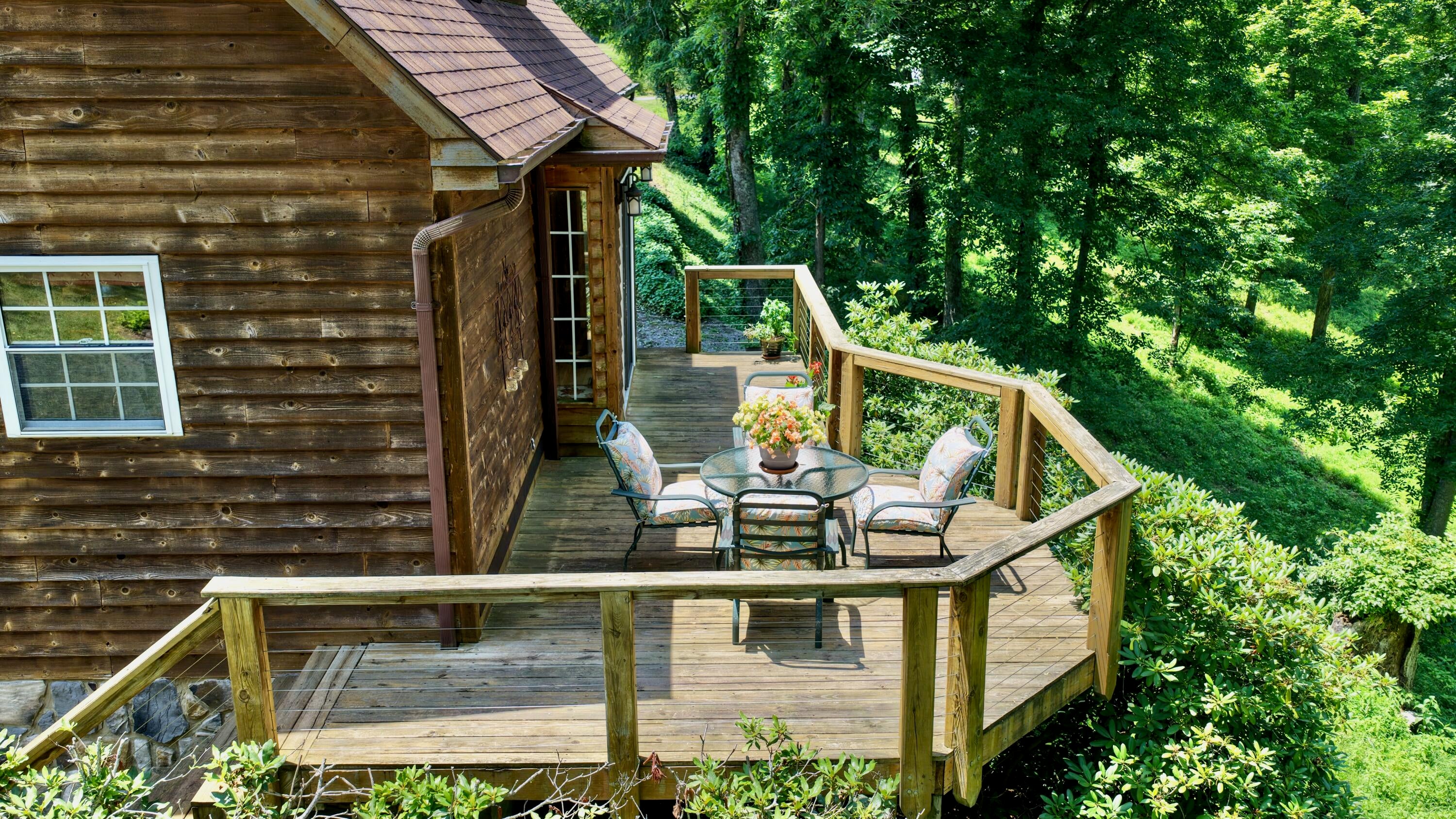 300 Max Meadows Road Lewisburg, WV 24901 - Photo 14 of 77 Gallery Image 14