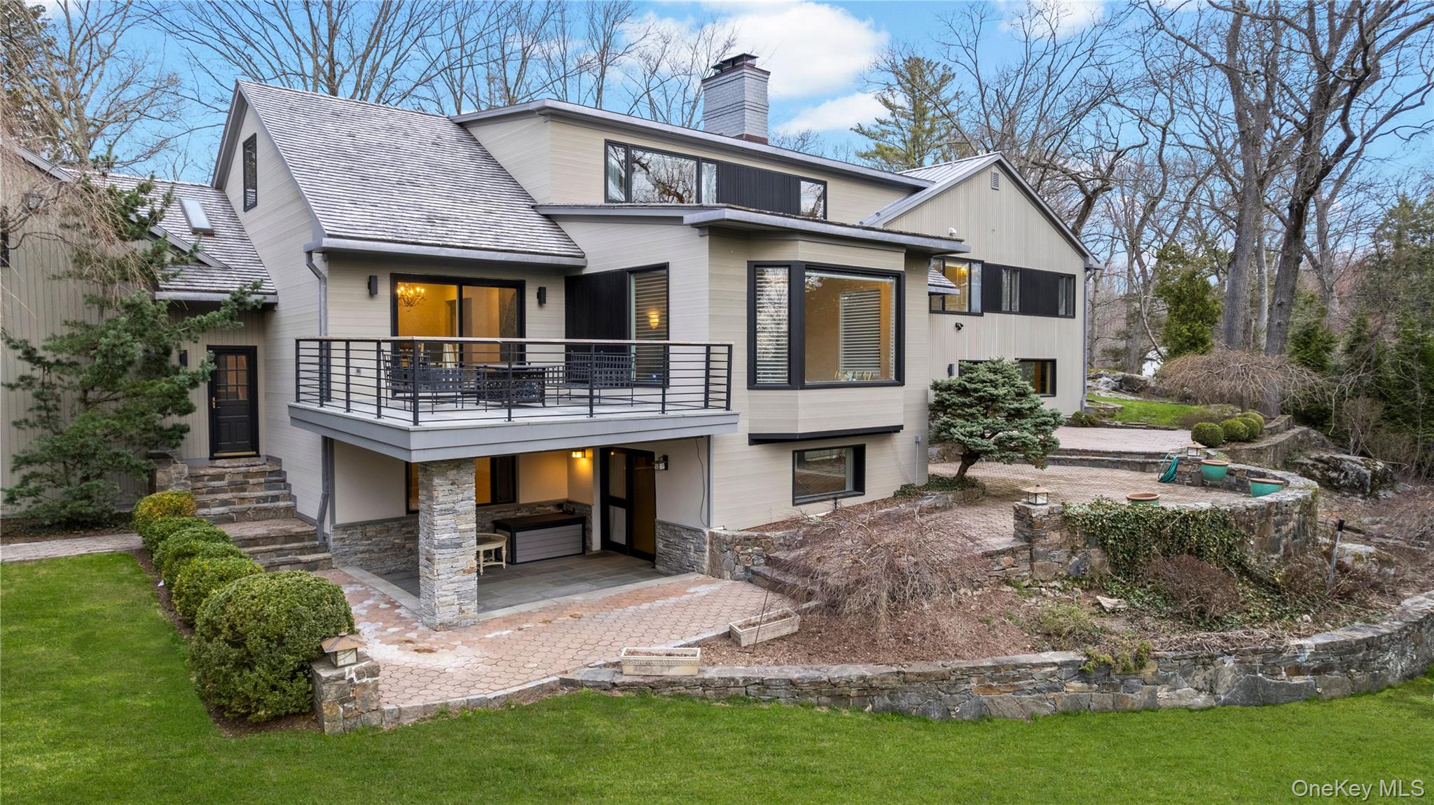 112 Woodlands Road Harrison, NY 10528 - Photo 34 of 43